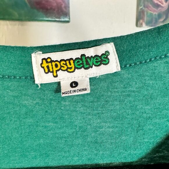 NWOT WOMEN'S SASSY LASSIE TANK TOP - Picture 3 of 4